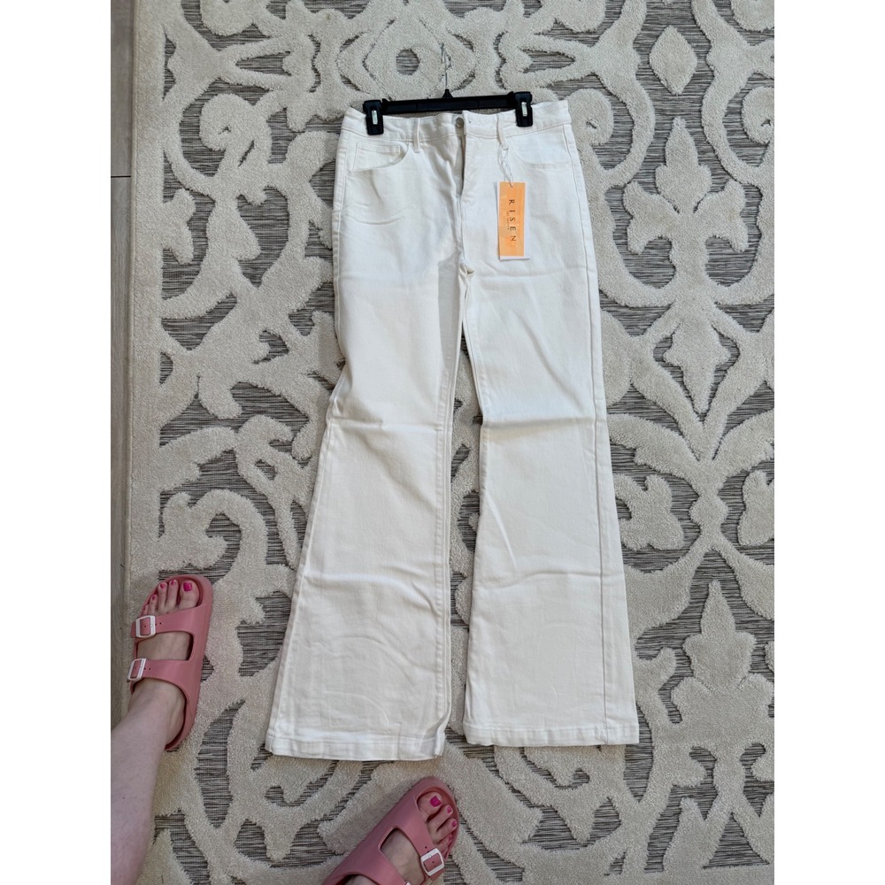 Risen Los Angeles White Flare Jeans High Rise Wide Leg RDP5327 Size 13/31 NWT - Picture 3 of 4